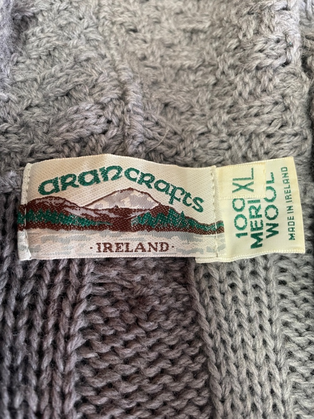 Aran Crafts Ireland Merino Wool Long Cable Knit Cardigan Sweater Gray Size XL - Picture 4 of 6